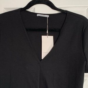 NWT ZARA BLACK V NECK TEE SHIRT TSHIRT
